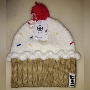 🧁 NEFF Cupcake Knit Beanie Hat NWT Sprinkles Cherry Pom Pom Cap Winter Unisex